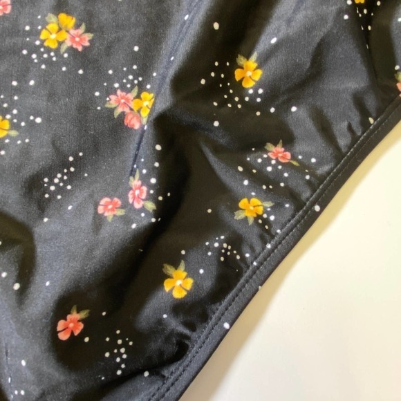 Old Navy Bikini Bottom Navy Floral Size 4X Plus - Picture 3 of 8